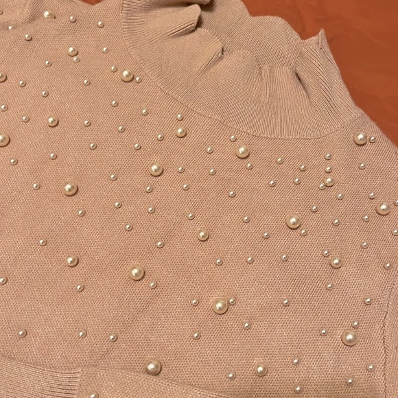 Pearl Sweater - Picture 3 of 3